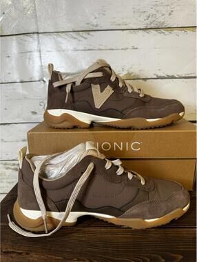 Vionic Walk Slim Glide Sneaker Women's 8 NIB Driftwood Leather & Suede